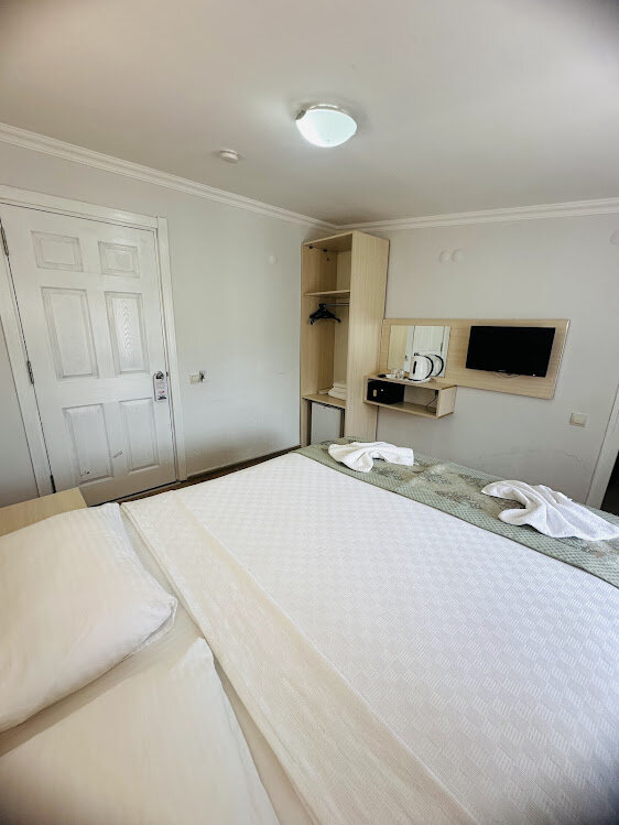 Amsterdam Otel & Suites
