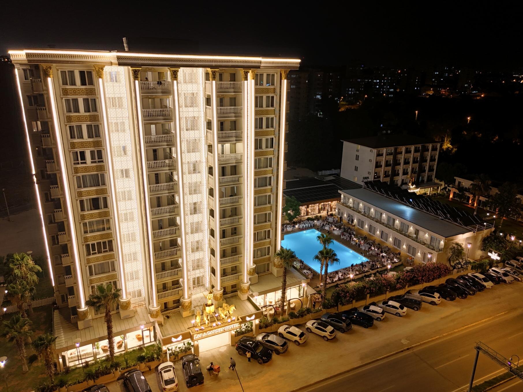 Lara Garden Hotel · 6