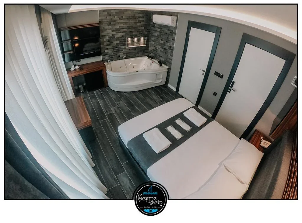 Çeşme Marin Otel