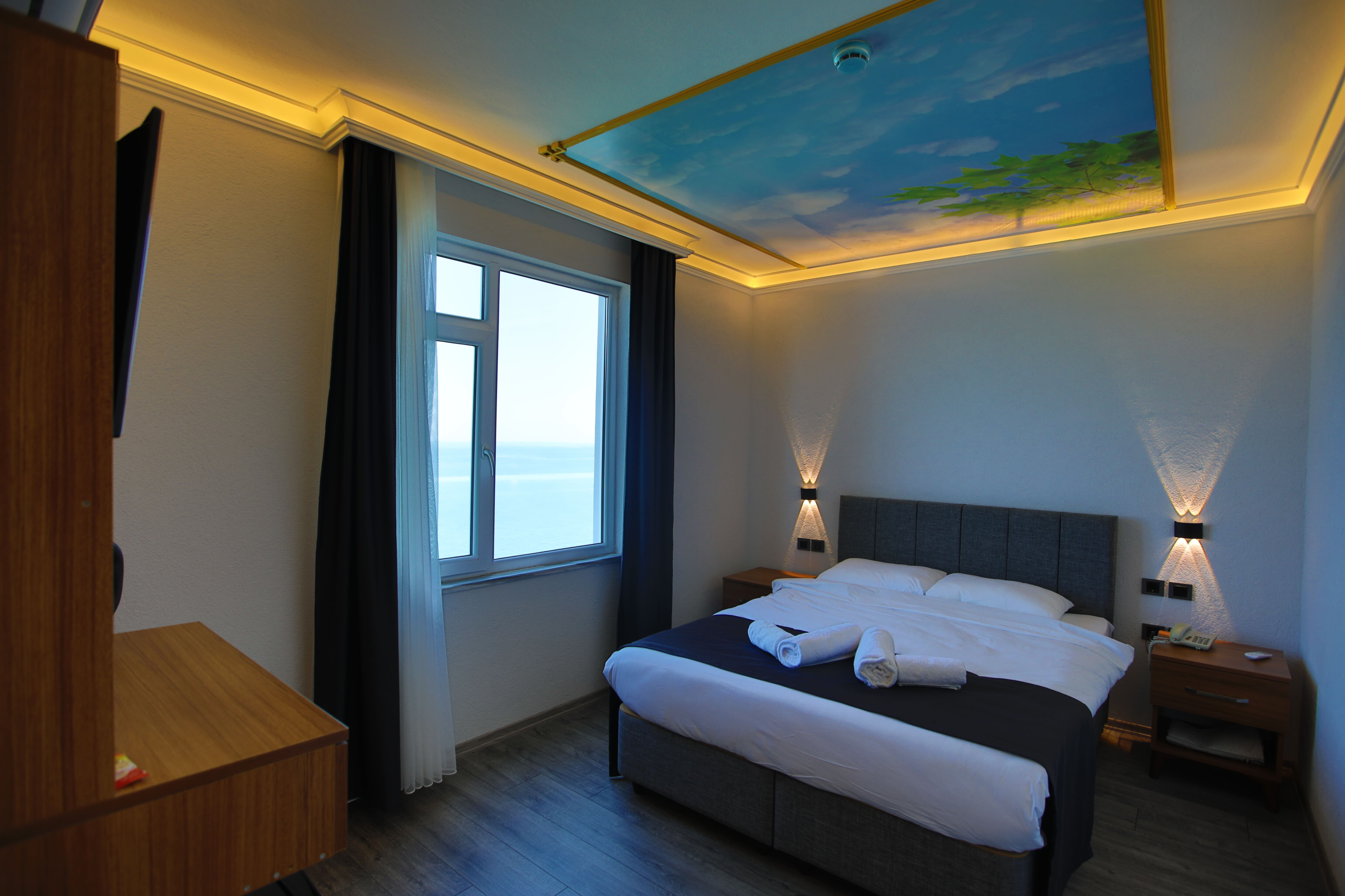 Black Pearly Hotel