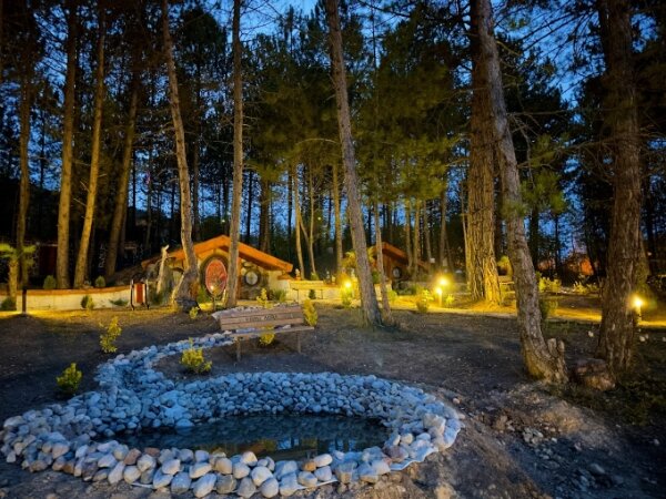 Koru Aura Bungalow Mengen