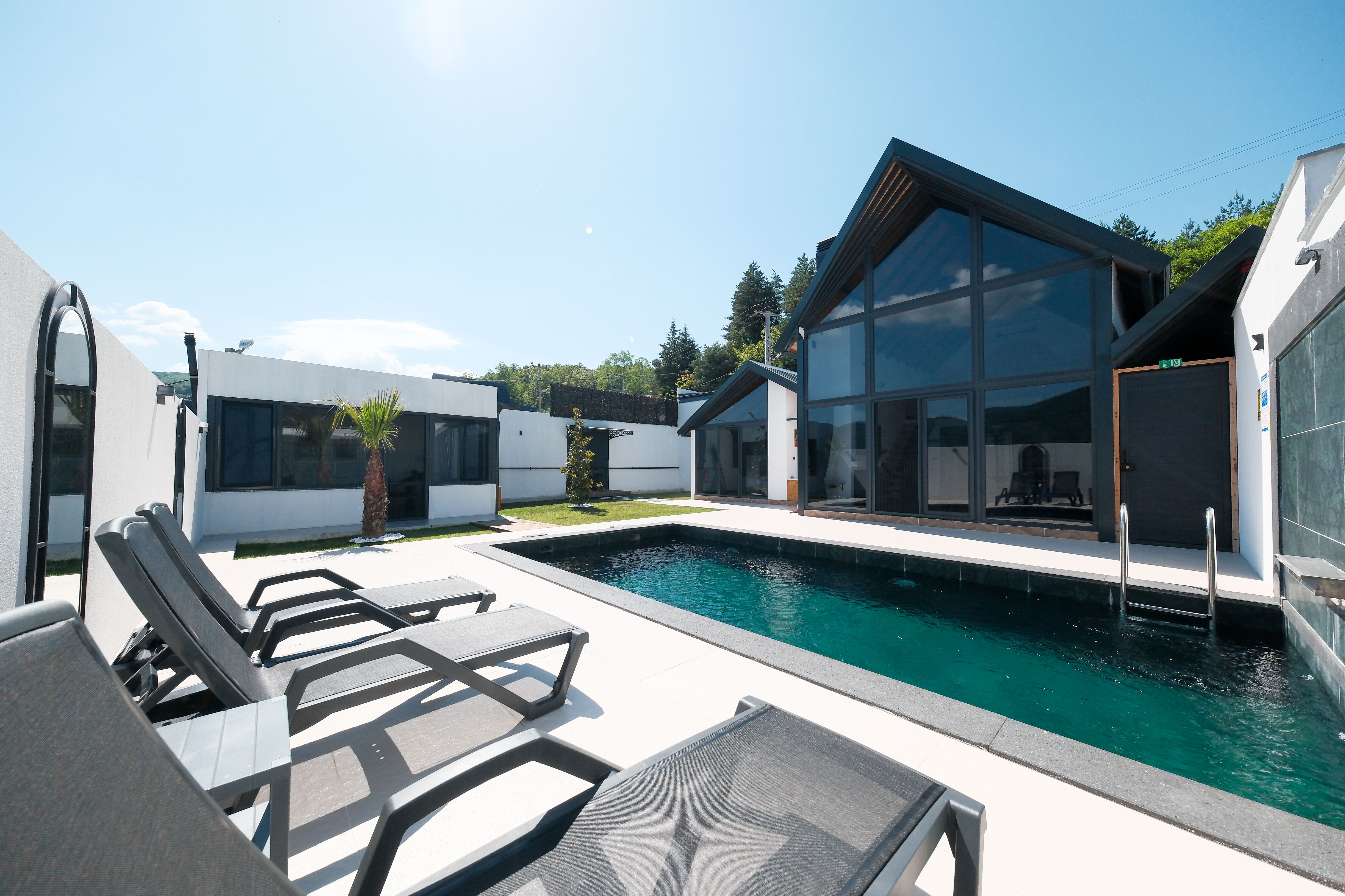 Vina Villa ( 1,2 ) Isıtmalı Havuz, Jakuzi
