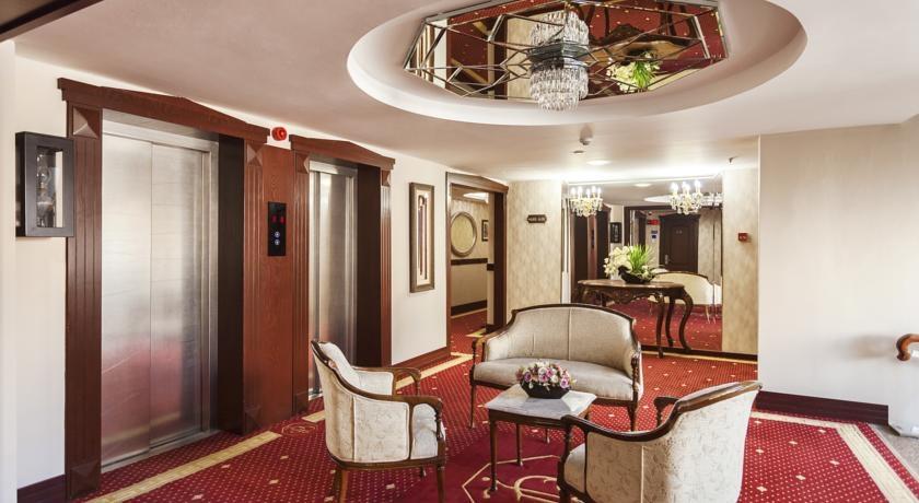 İzmir Palas Hotel