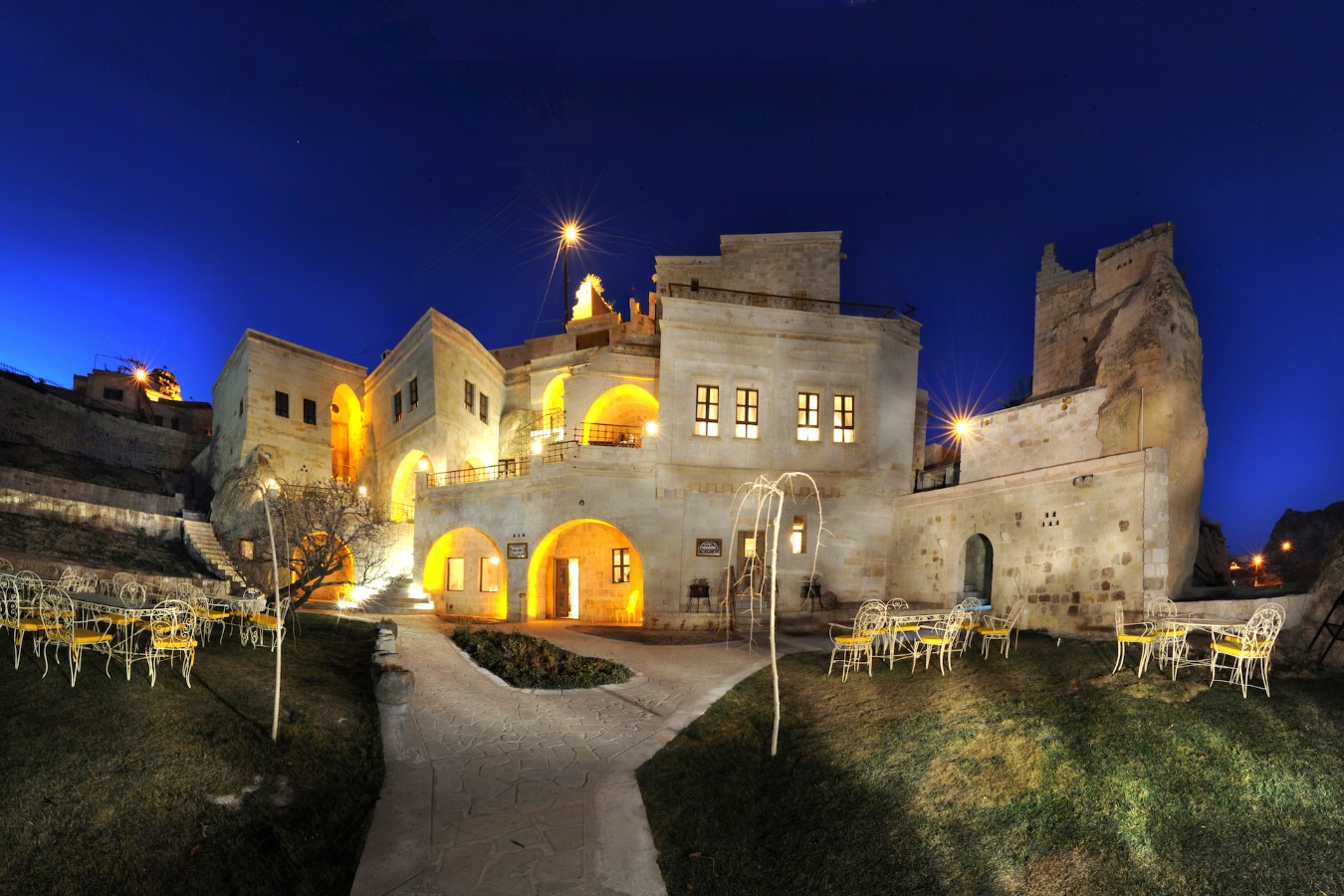 Tafoni Cave Hotel