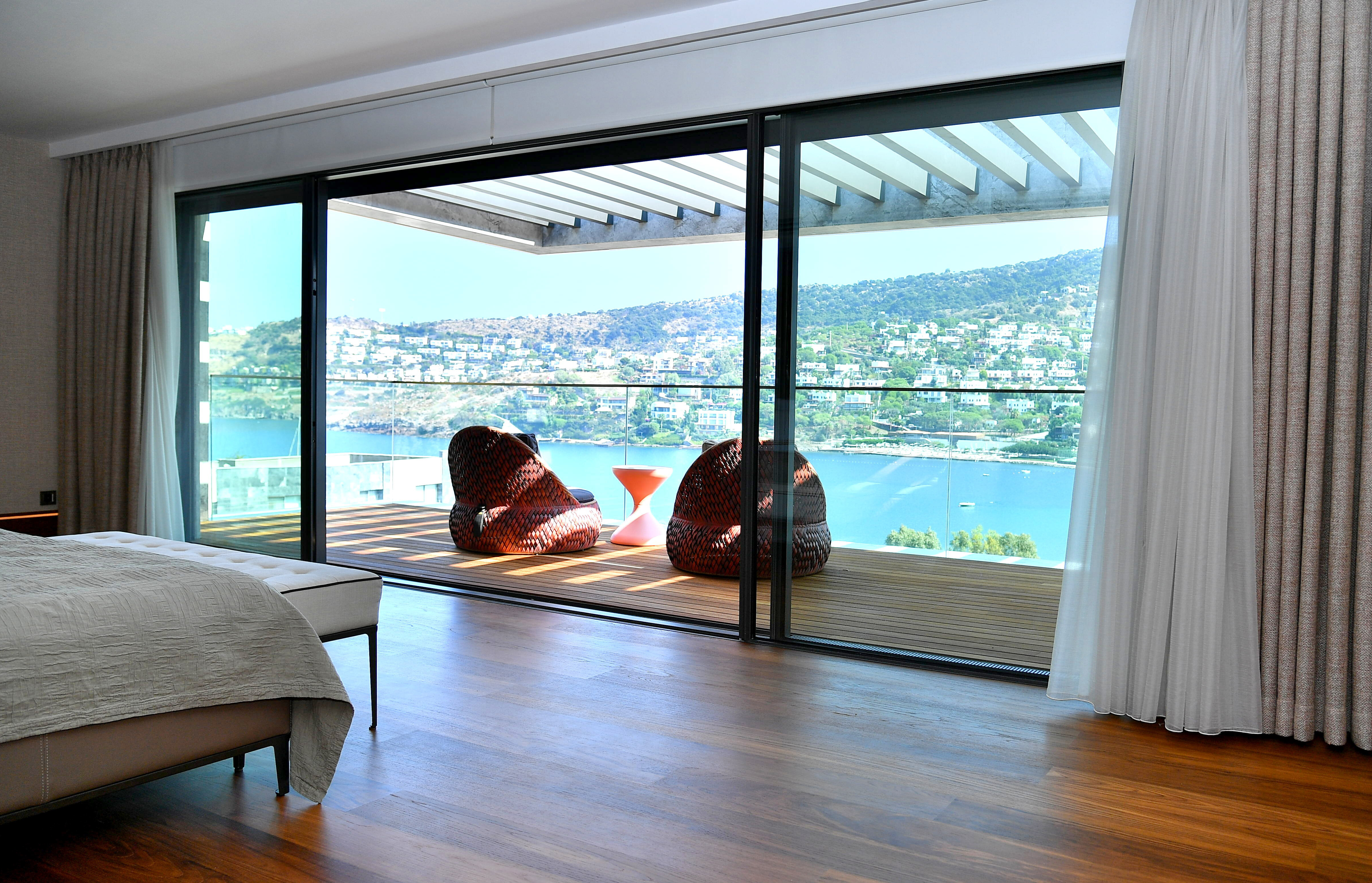 Mare Deluxe Residences & Villas