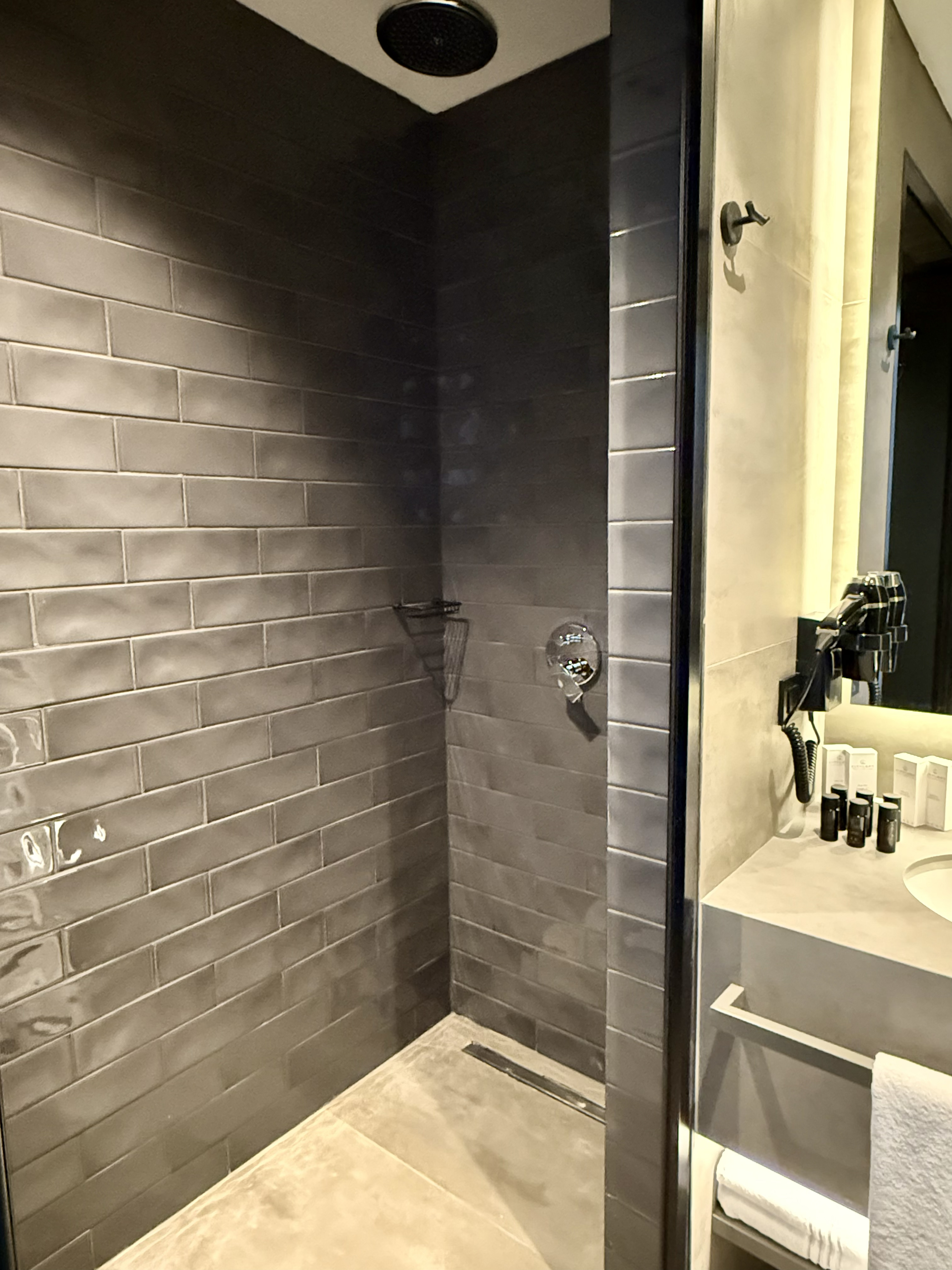 Suite Room (Jacuzzi)