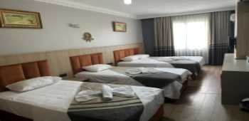 Metros Hotel · 32