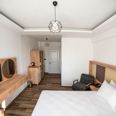 Balkonlu Oda (Balkonlu)