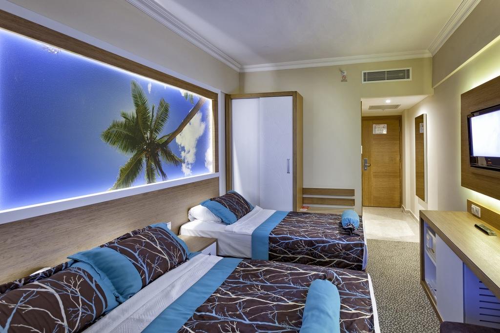 Saphir Hotel Deniz  Manzaralı Standart Oda 