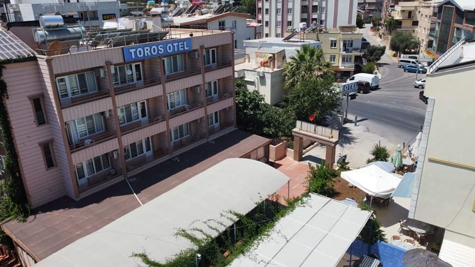 Toros Hotel