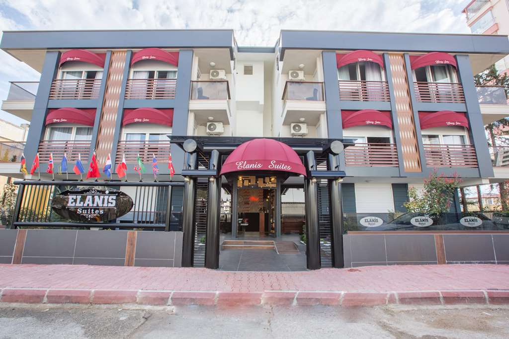 Elanis Suites Hotel