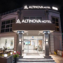 Altınova Hotel · 5