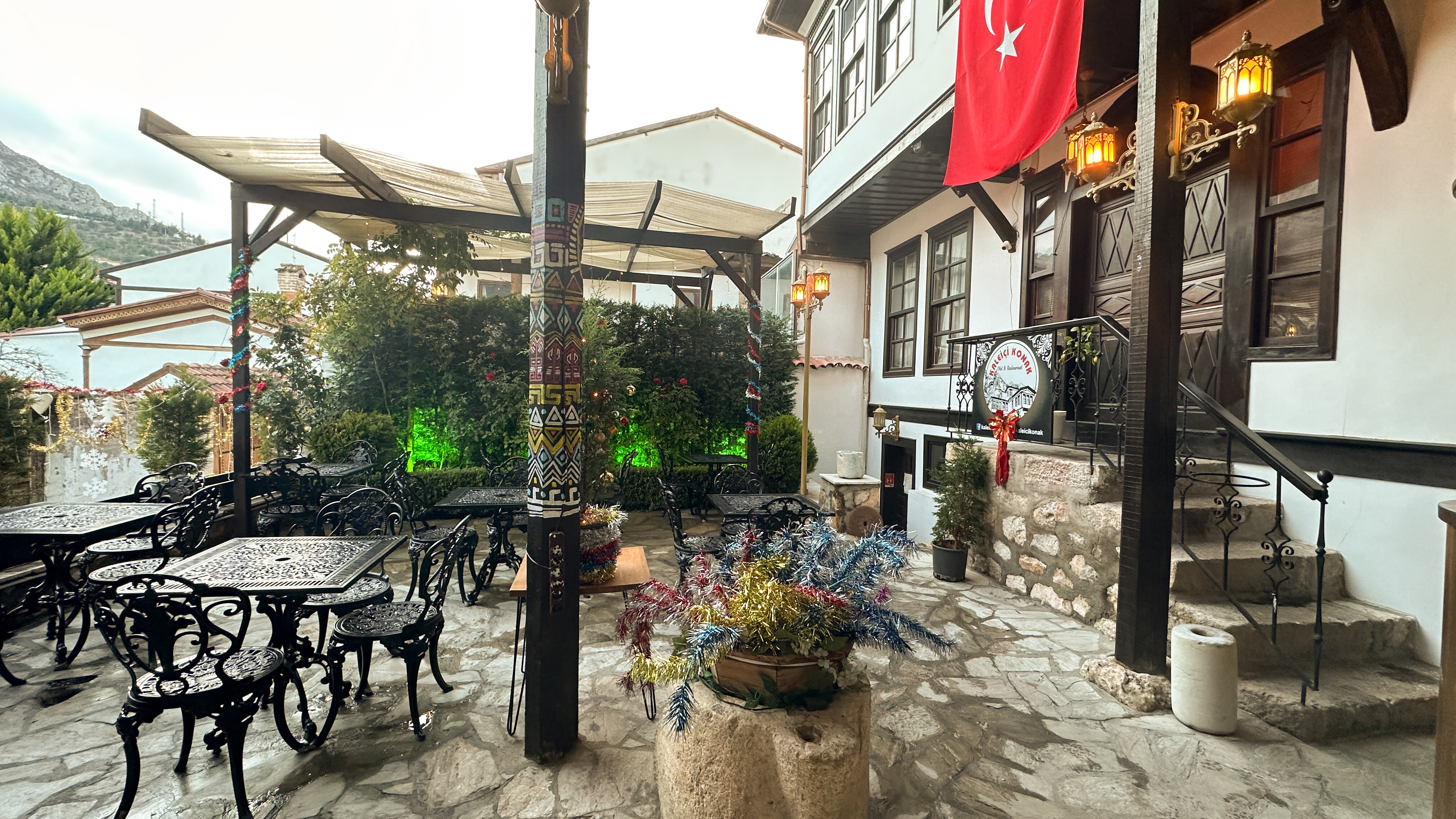 Kaleiçi Konak