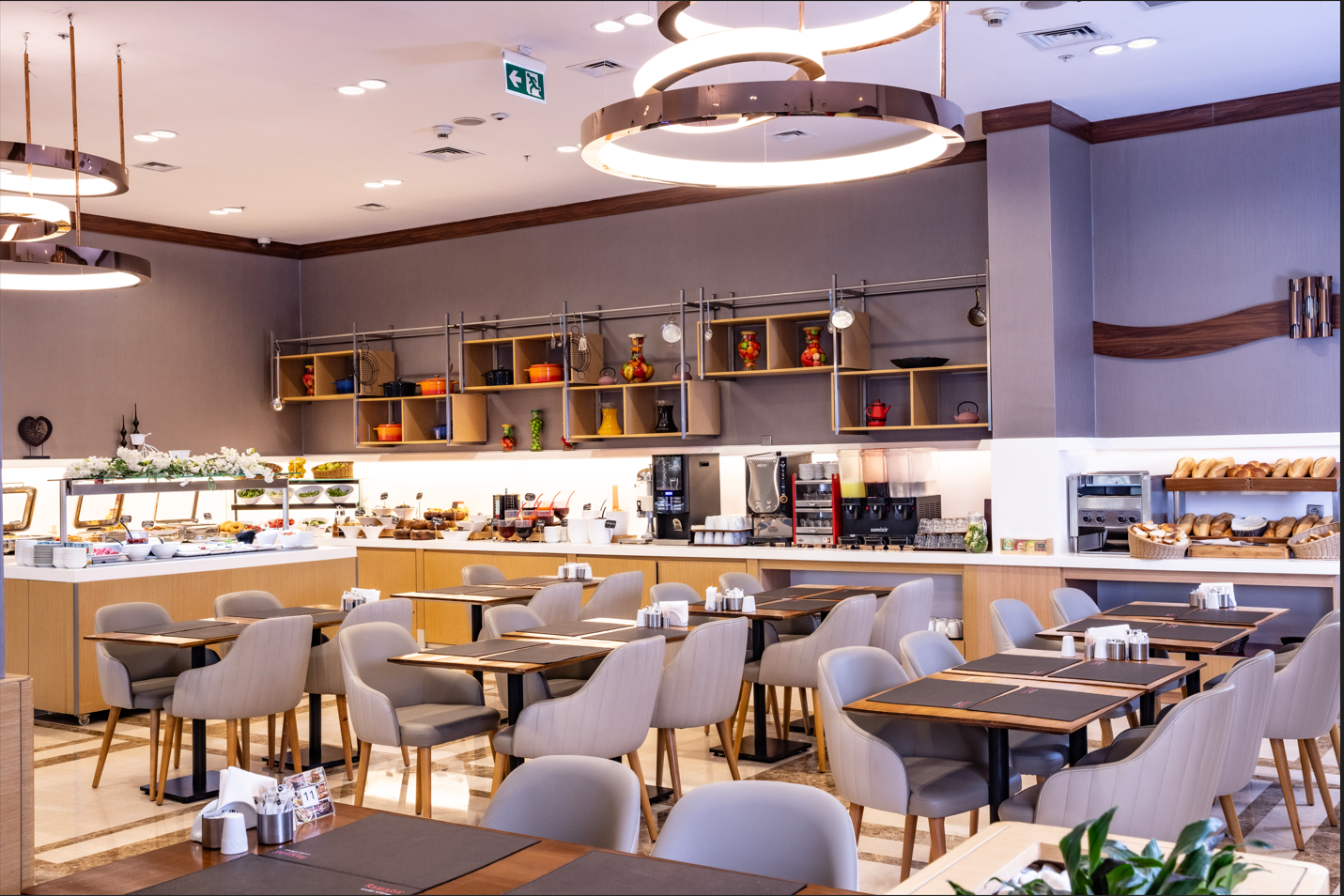 Ramada By Wyndham İstanbul Alibeyköy · 24