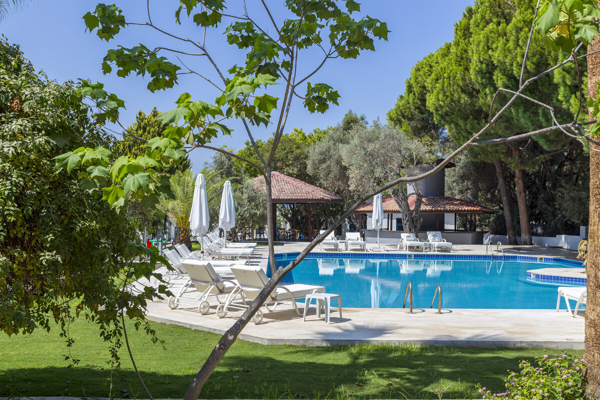 Adella Garden Marina Hotel · 4