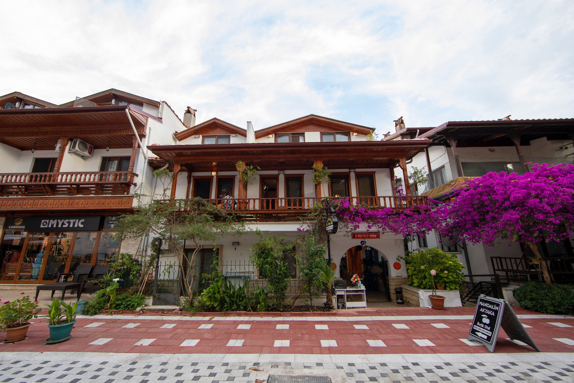 Mandalin Akyaka Otel