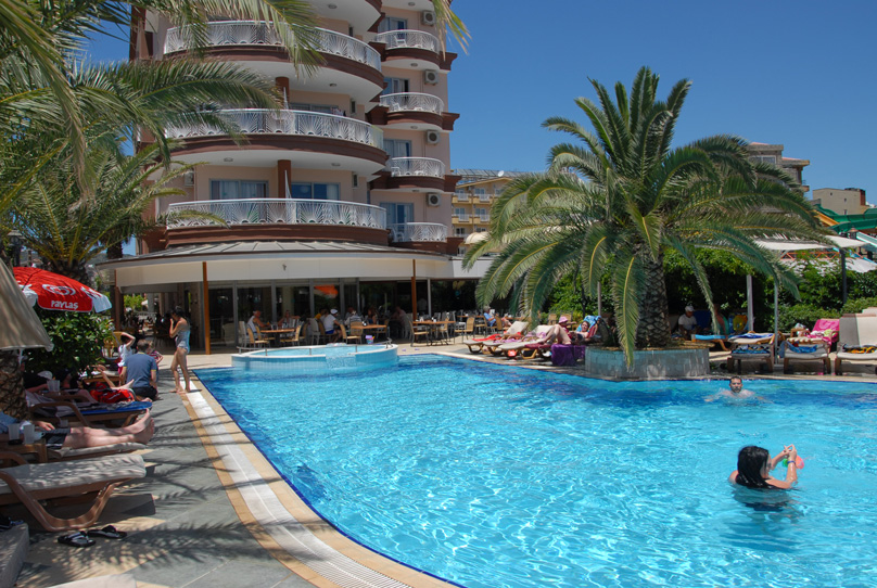 Romance Beach Hotel