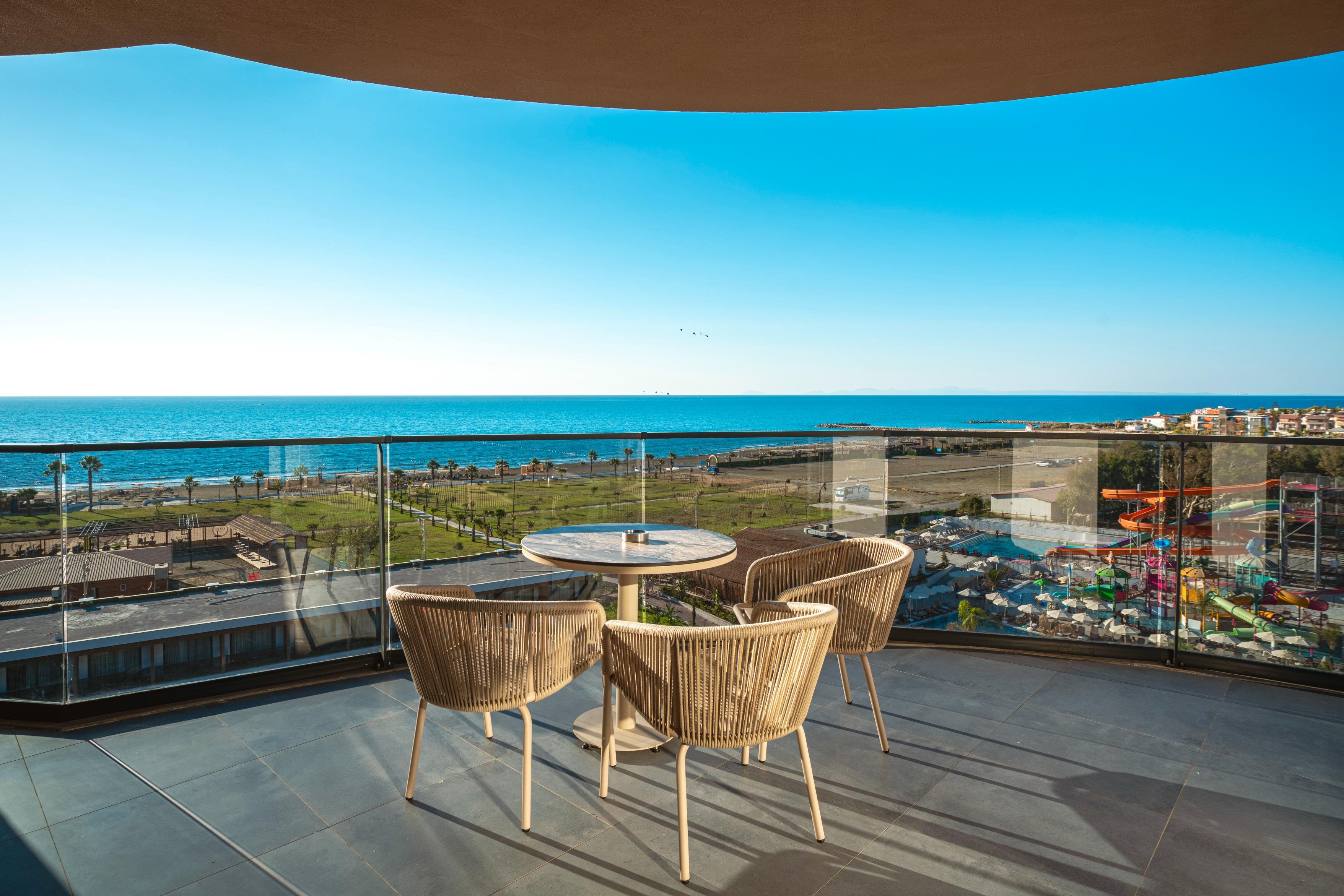 Jakuzili King Suite