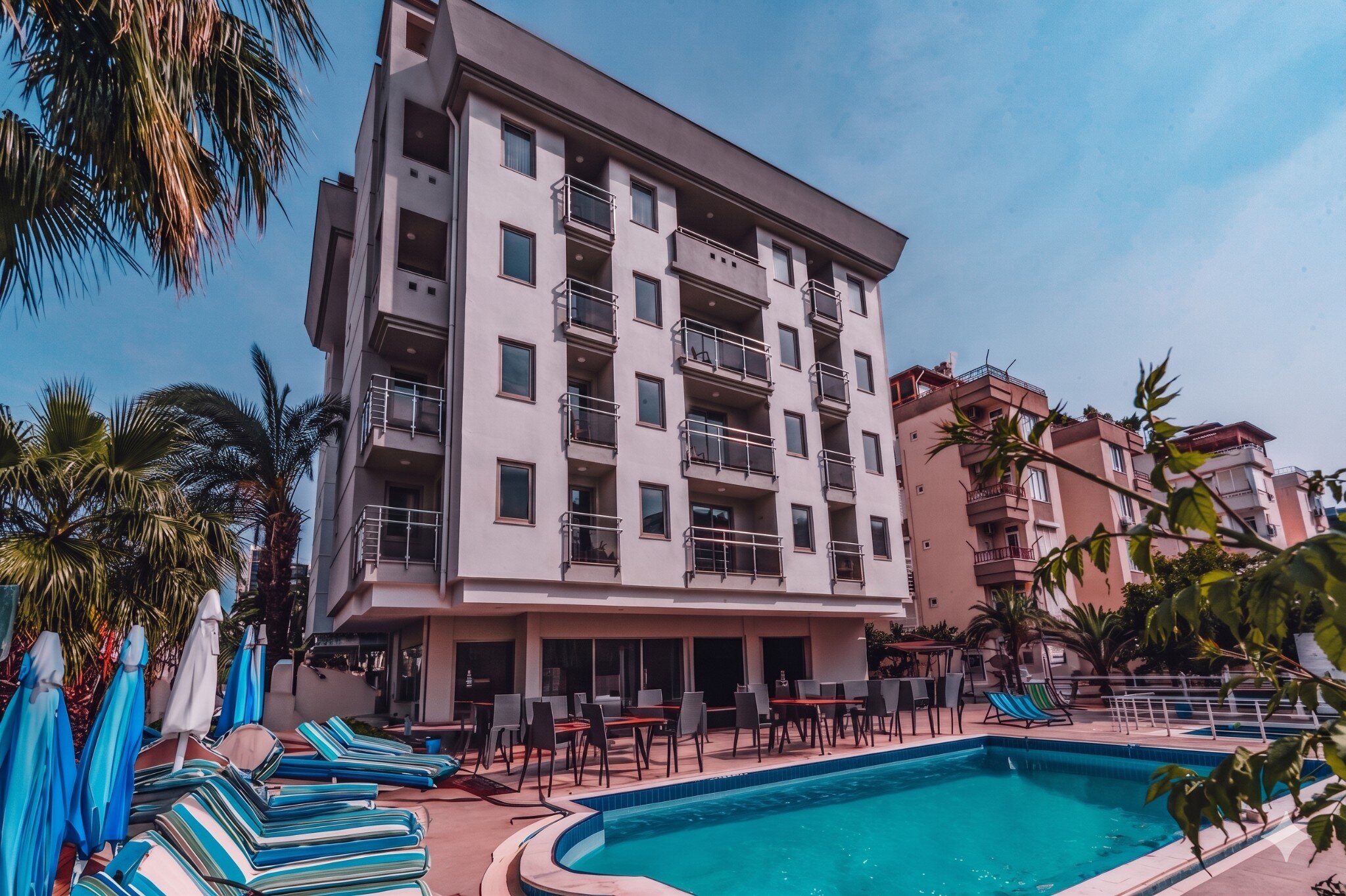 La Brisa Hotel