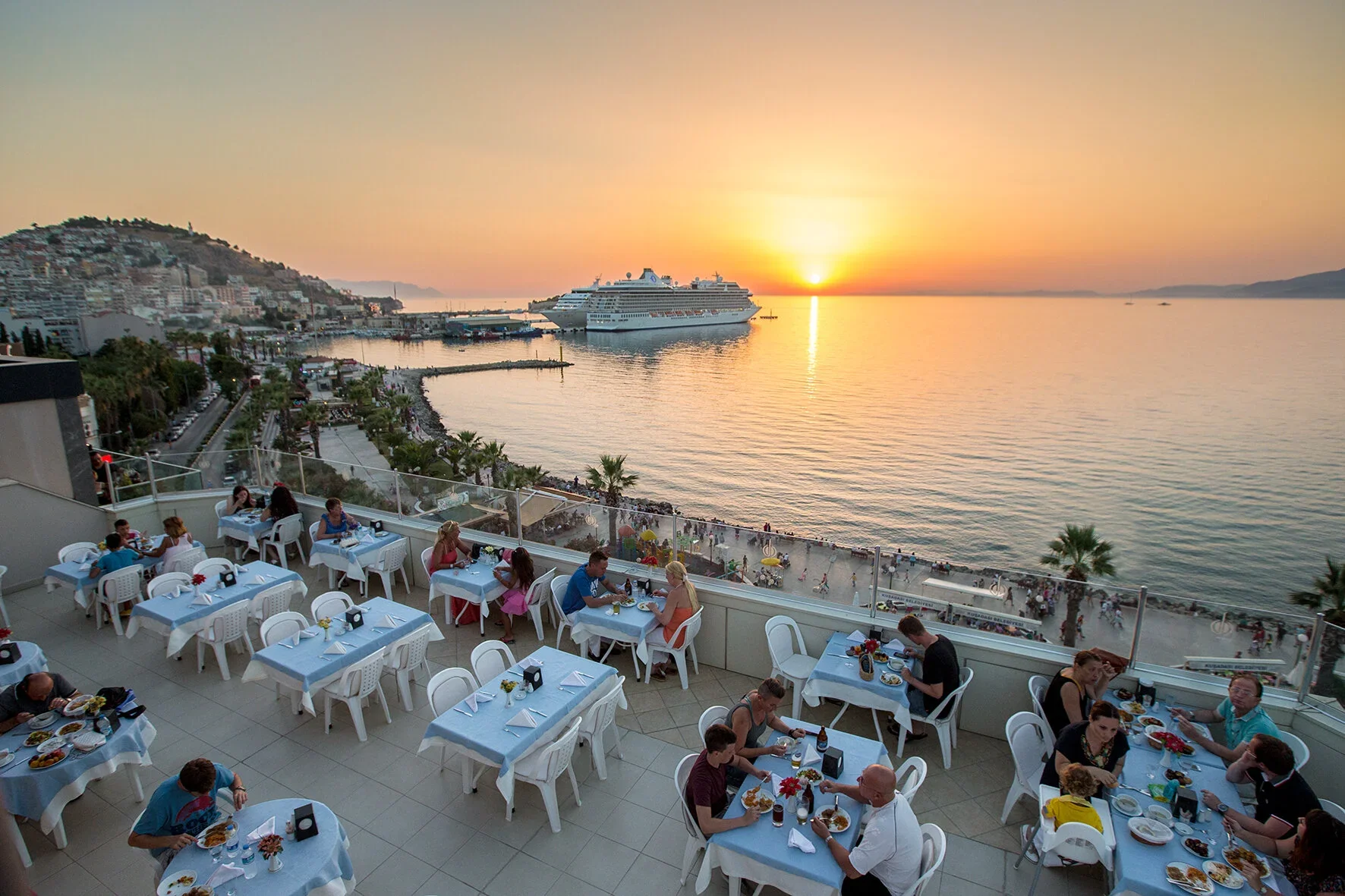 Derici Hotel Kuşadası · 3