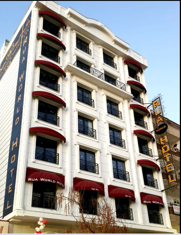 Rua World Hotel