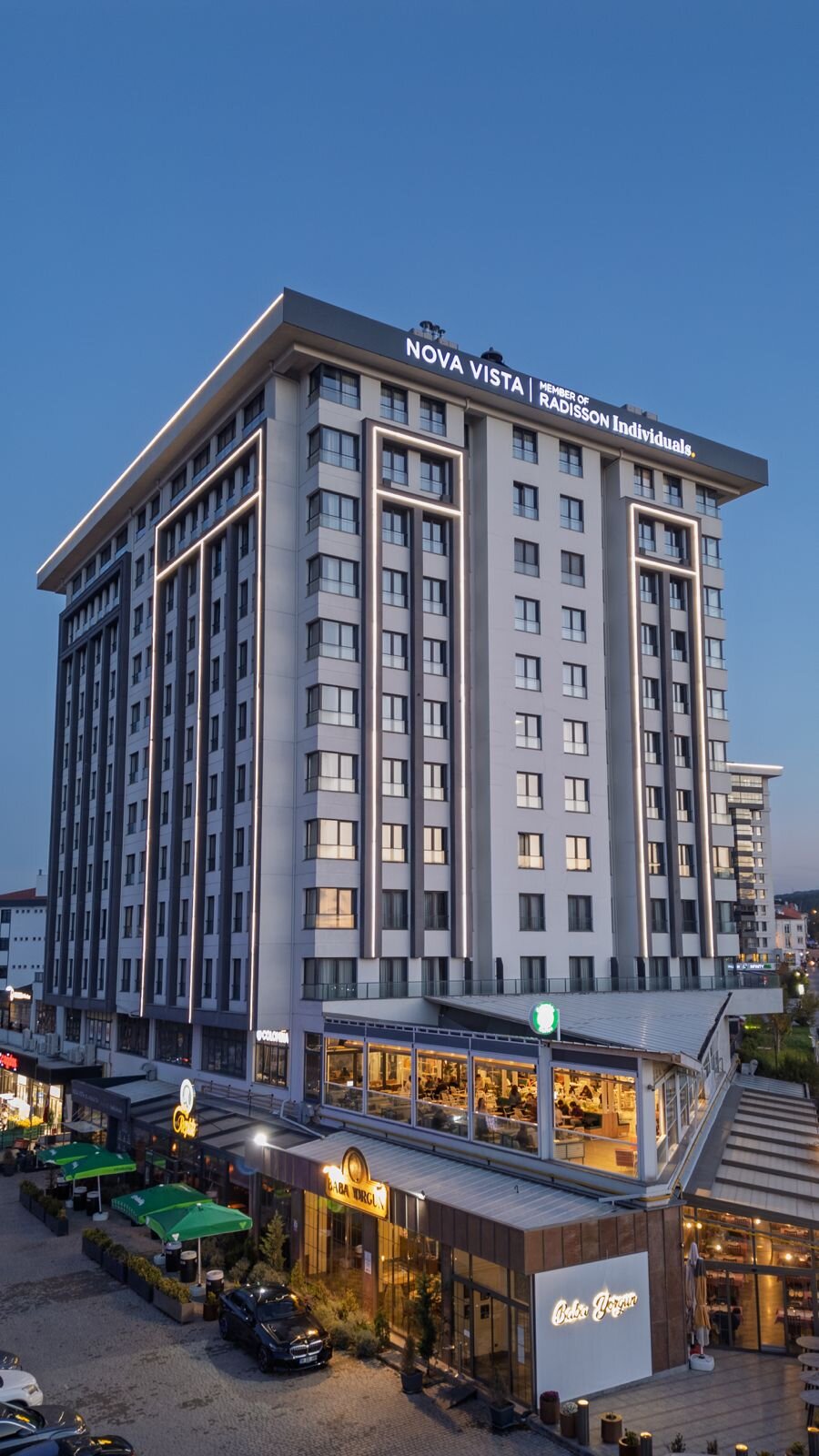 Radisson İndividuals Nova Vista Deluxe Suites Hotel