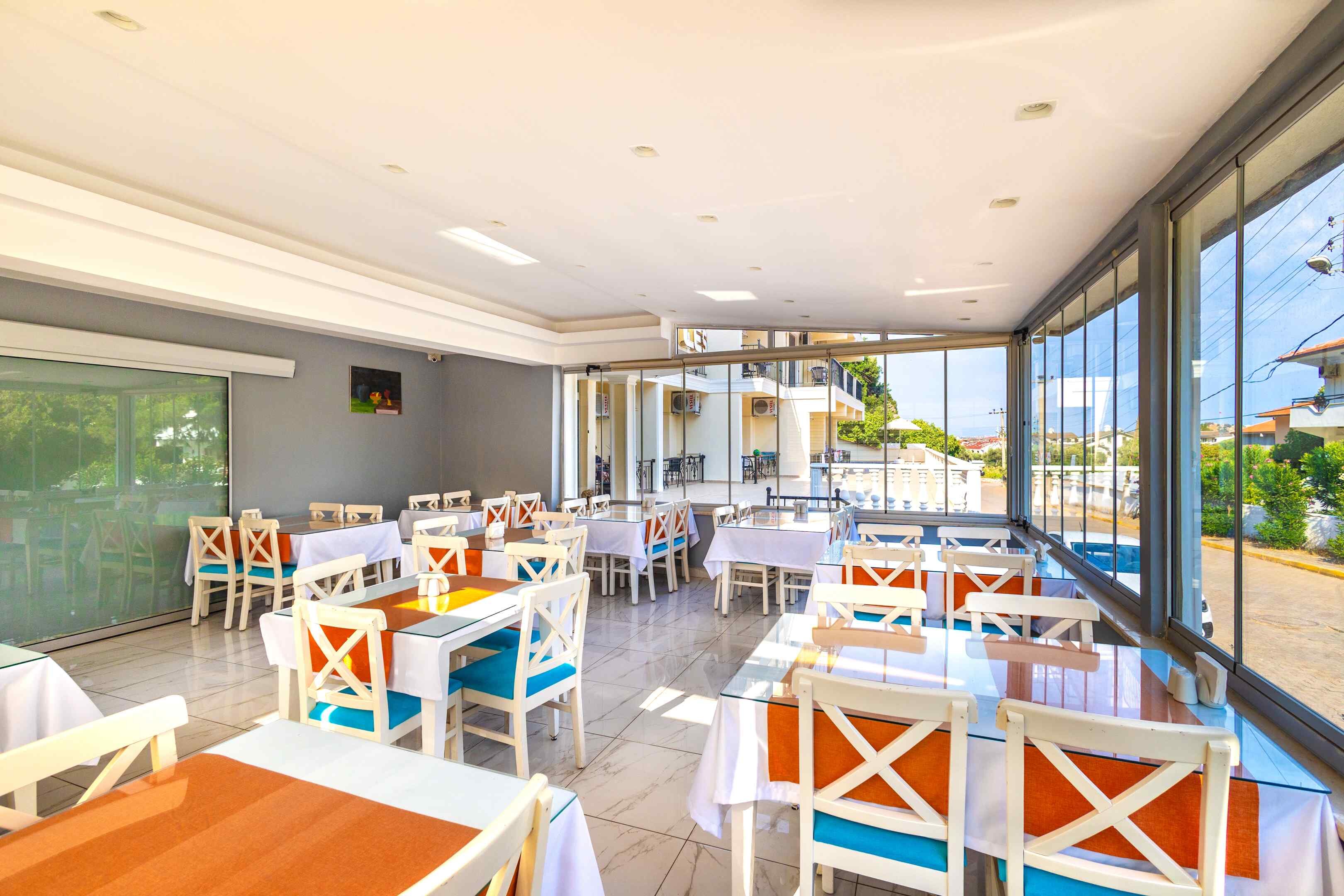 Leslion Hotel Turunç · 74