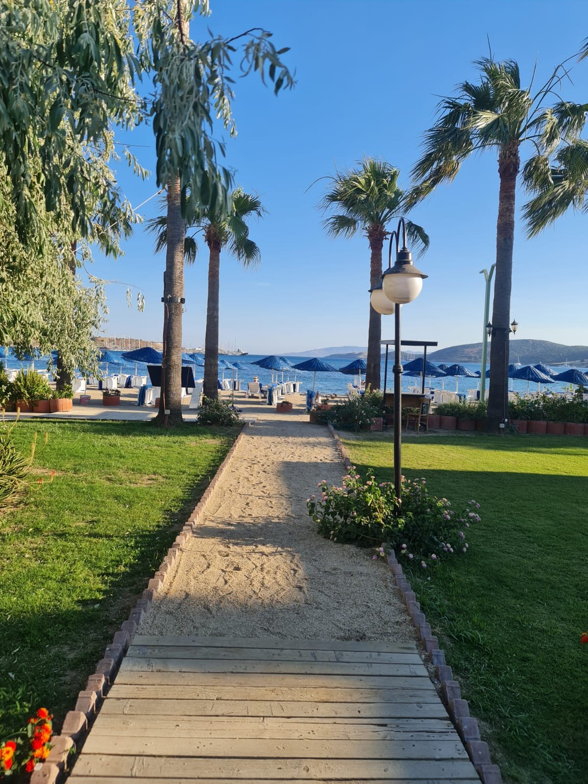 Nagi Beach Hotel