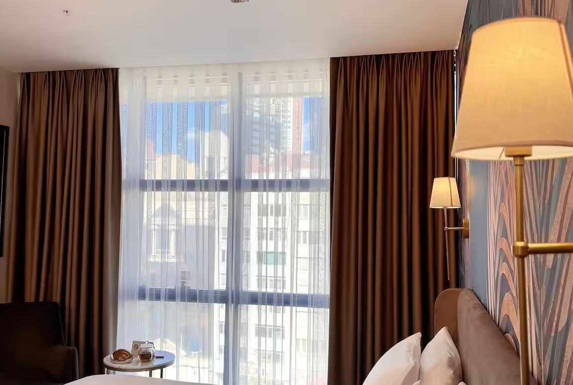 Deluxe French Room