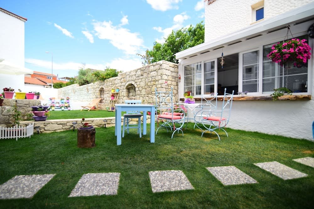 Kozanoğluhan Boutique Hotel Alaçatı