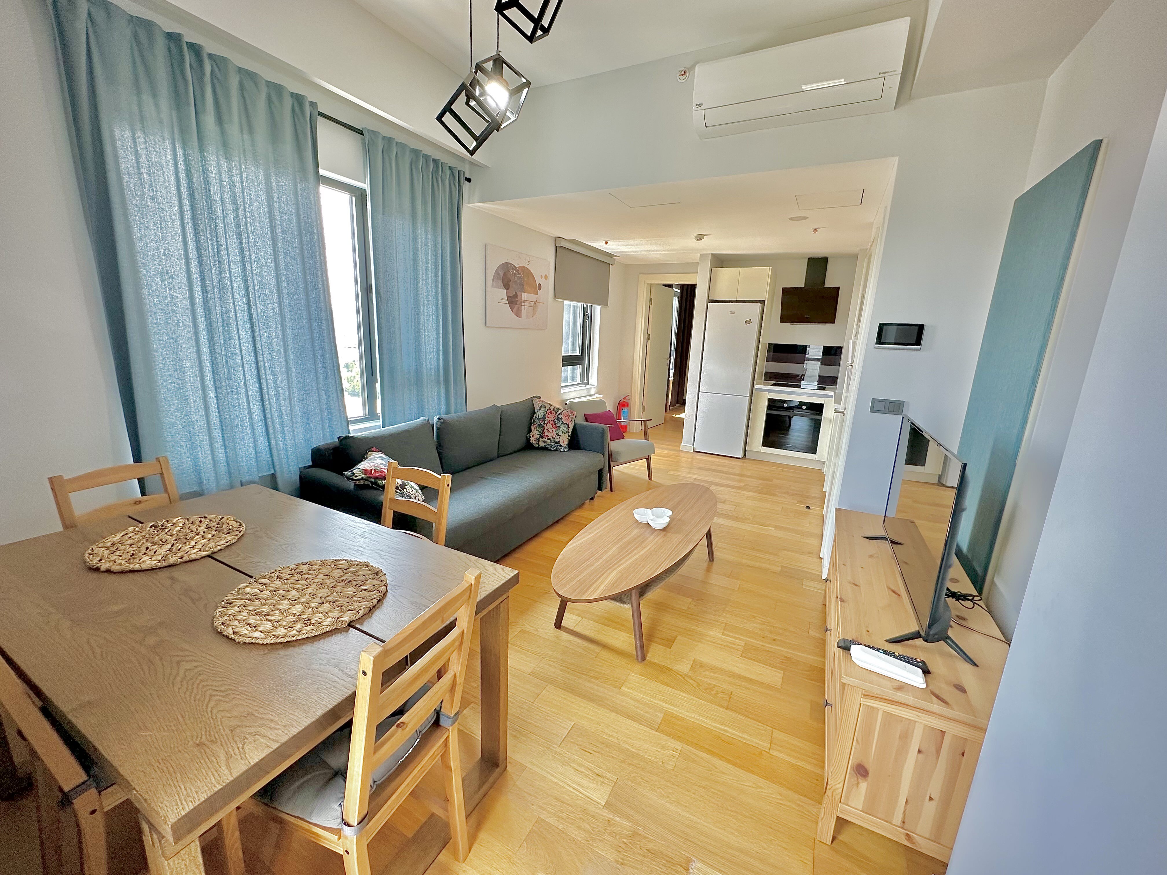 G Tower Residence Luxury Apartment · 11