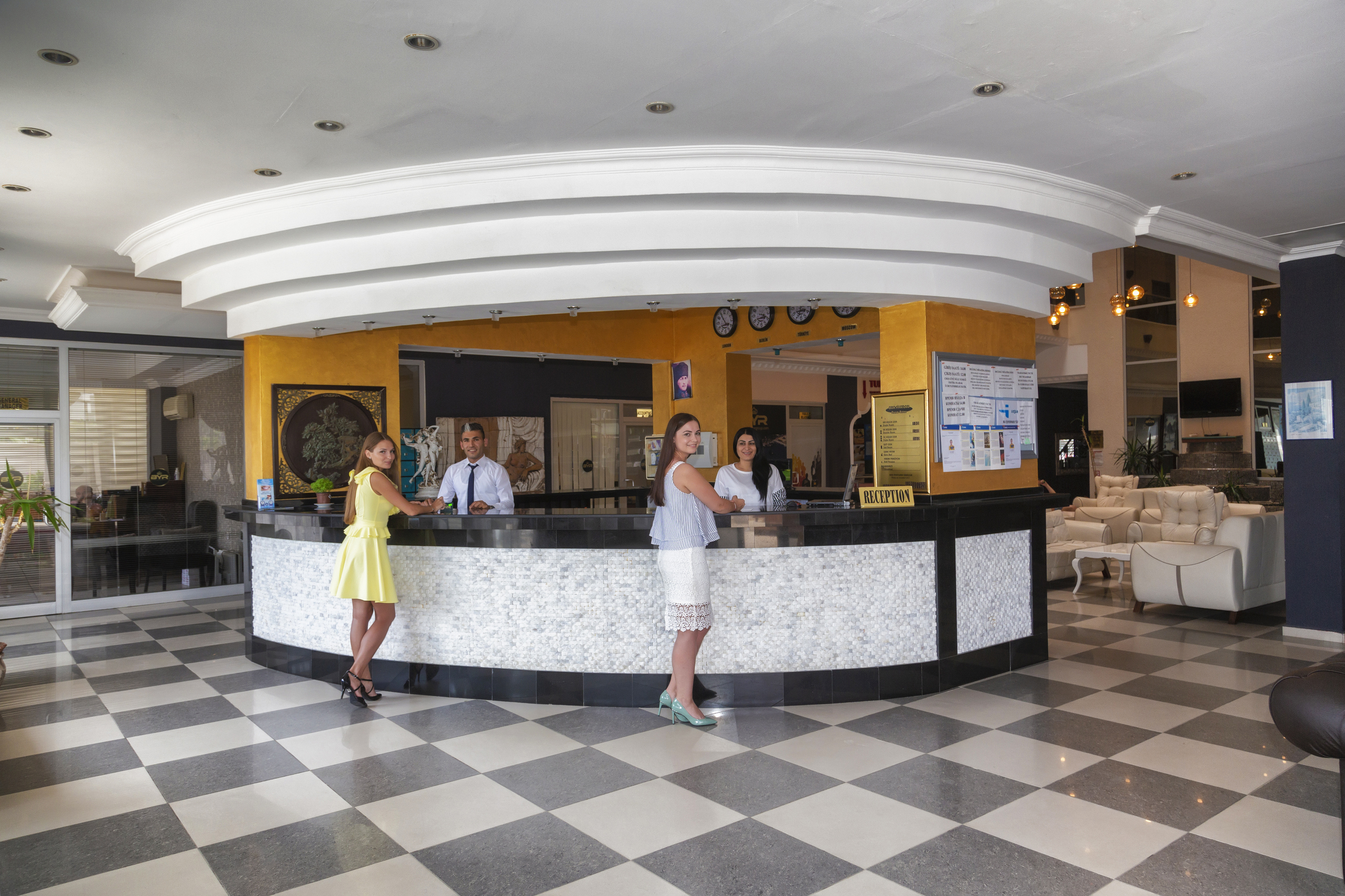 Club Bayar Beach Hotel