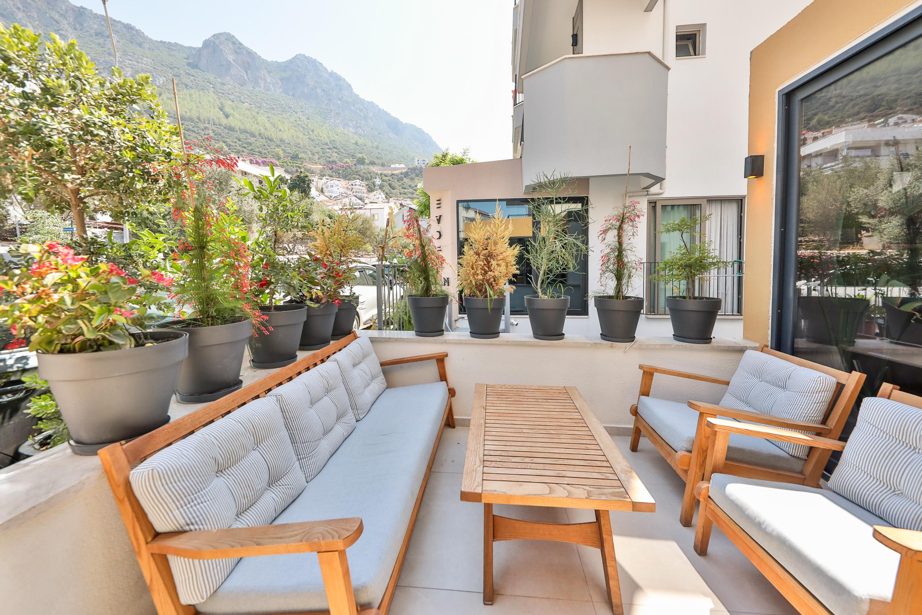 Neva Hotel Rezervasyon