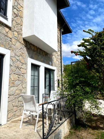 Otel Beyaz İnci