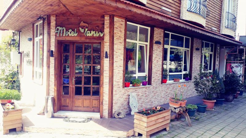 Motel Tahir - Yetişkin Oteli