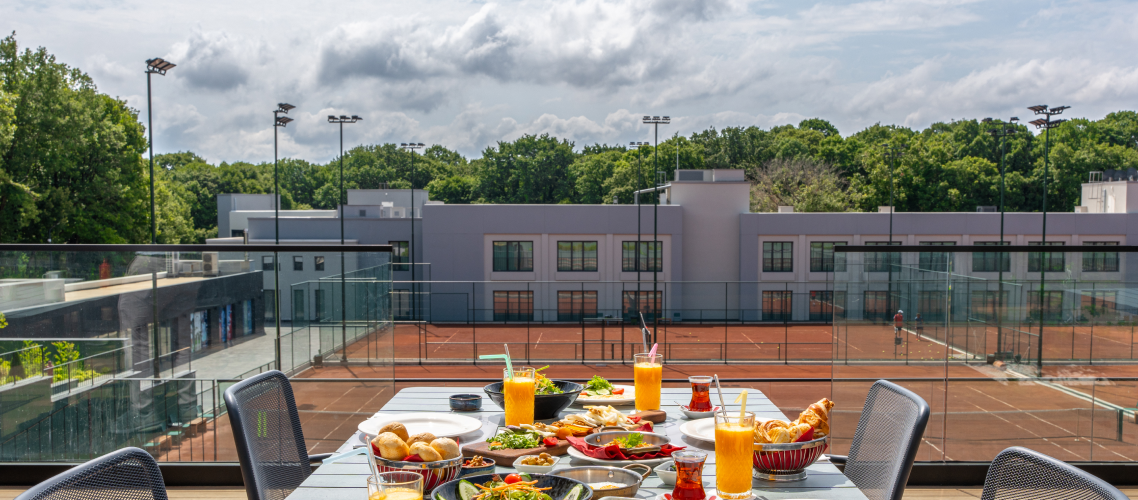 INVENTIST Hotel Sports Academy · 16