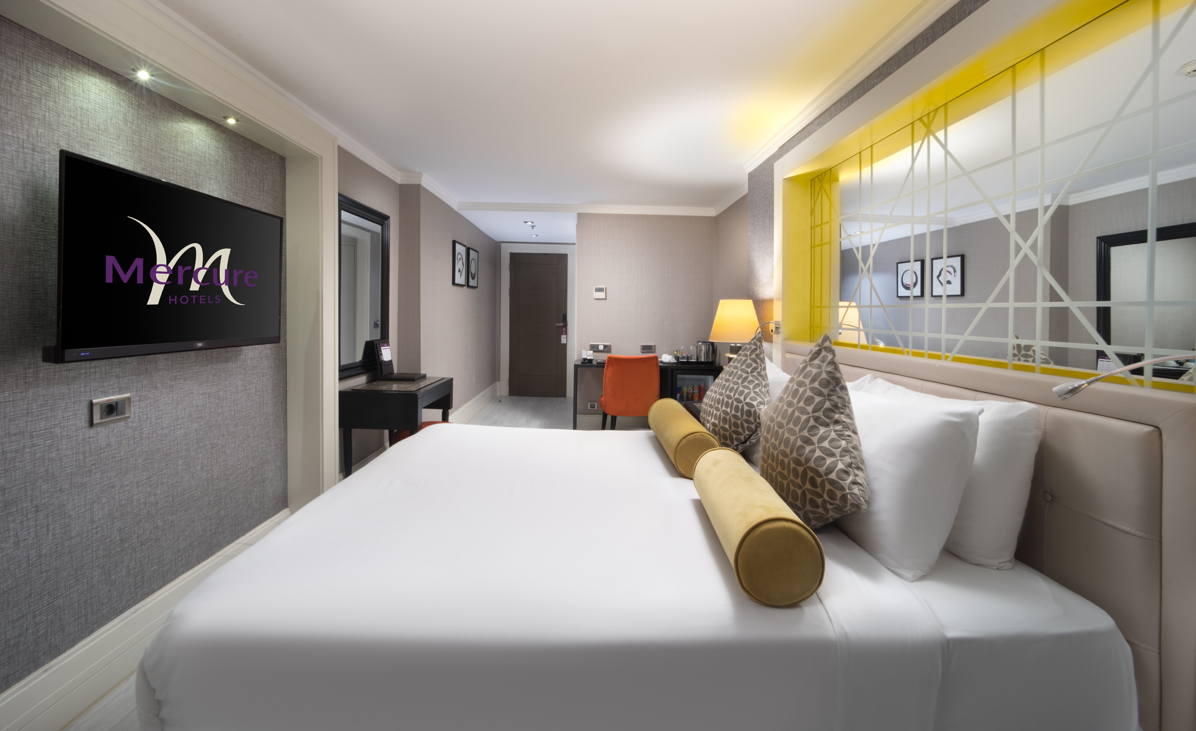 Mercure İstanbul Bomonti · 12