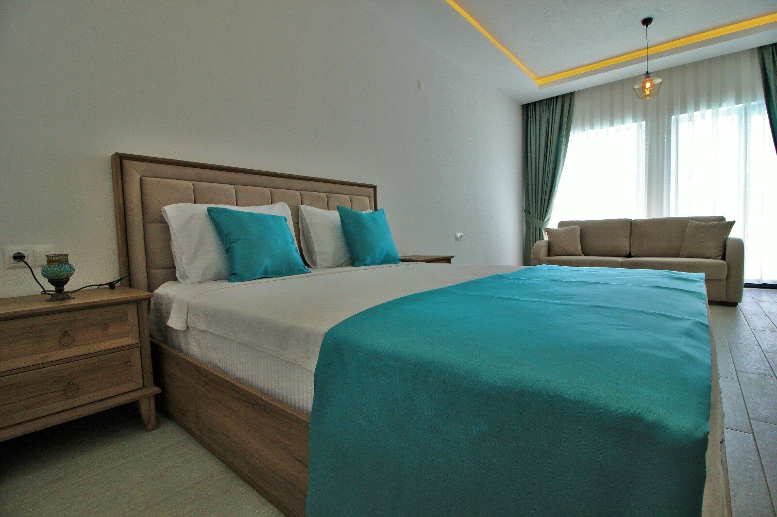Golden Z Exclusive Hotel