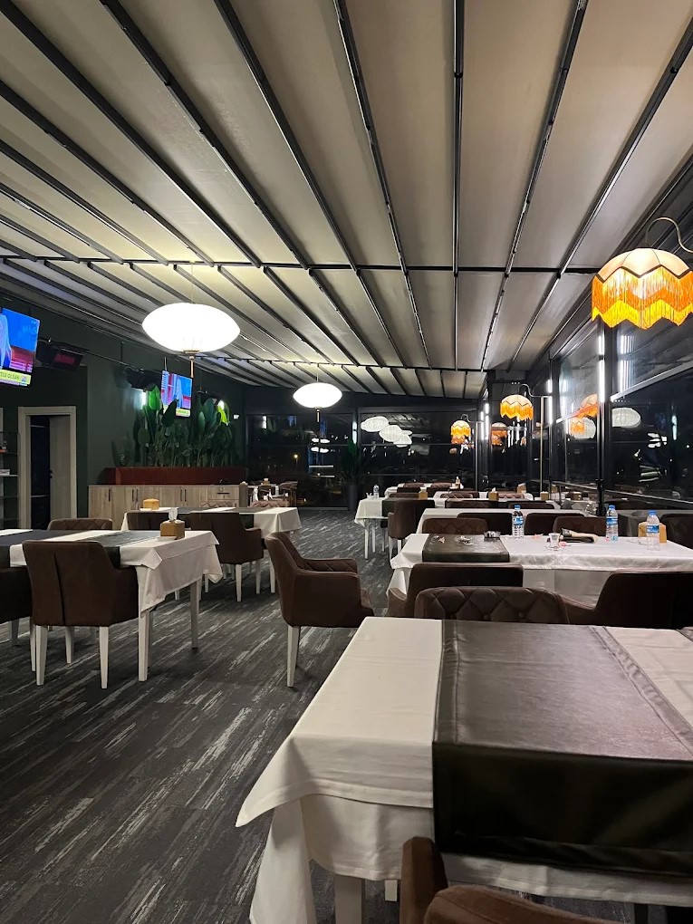 Lemon Suites & Restaurant