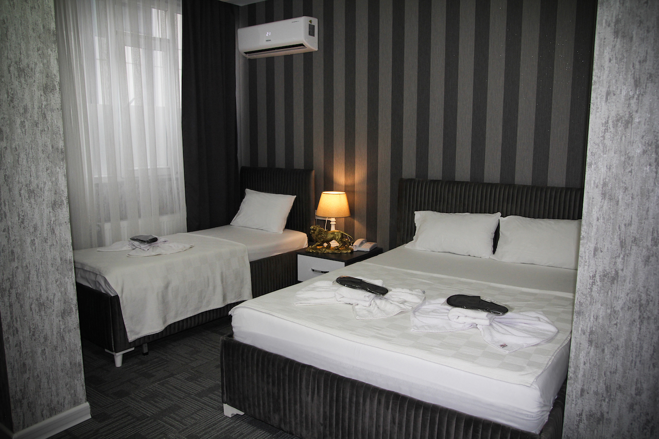 Standard Room (3 Person)