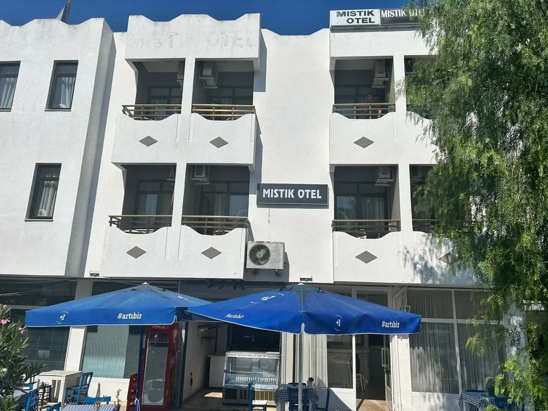 Mıstık Otel Çeşme