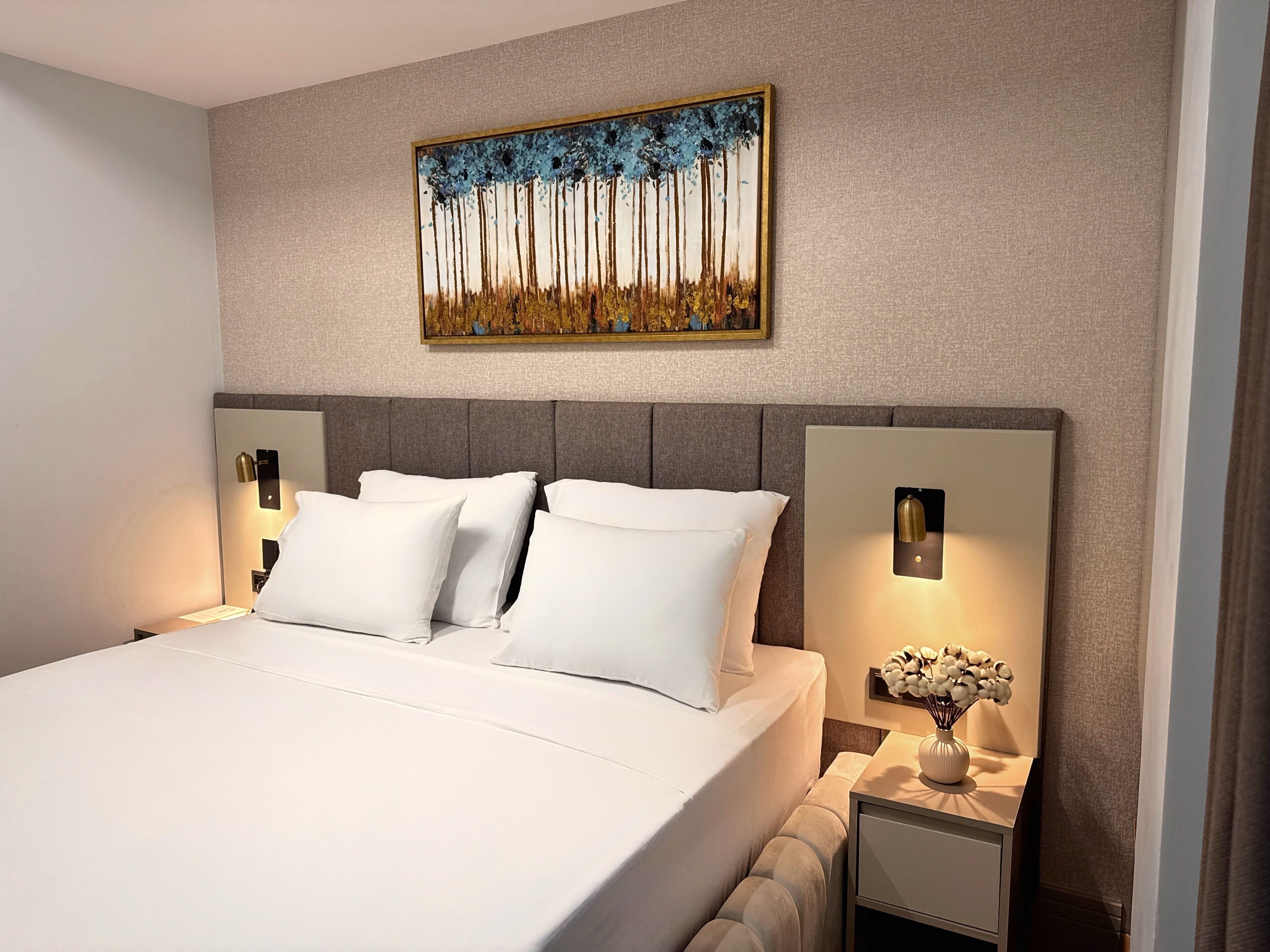 Junior Suite Room