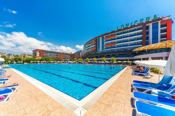 Lonicera Resort & Spa Hotel | Jolly