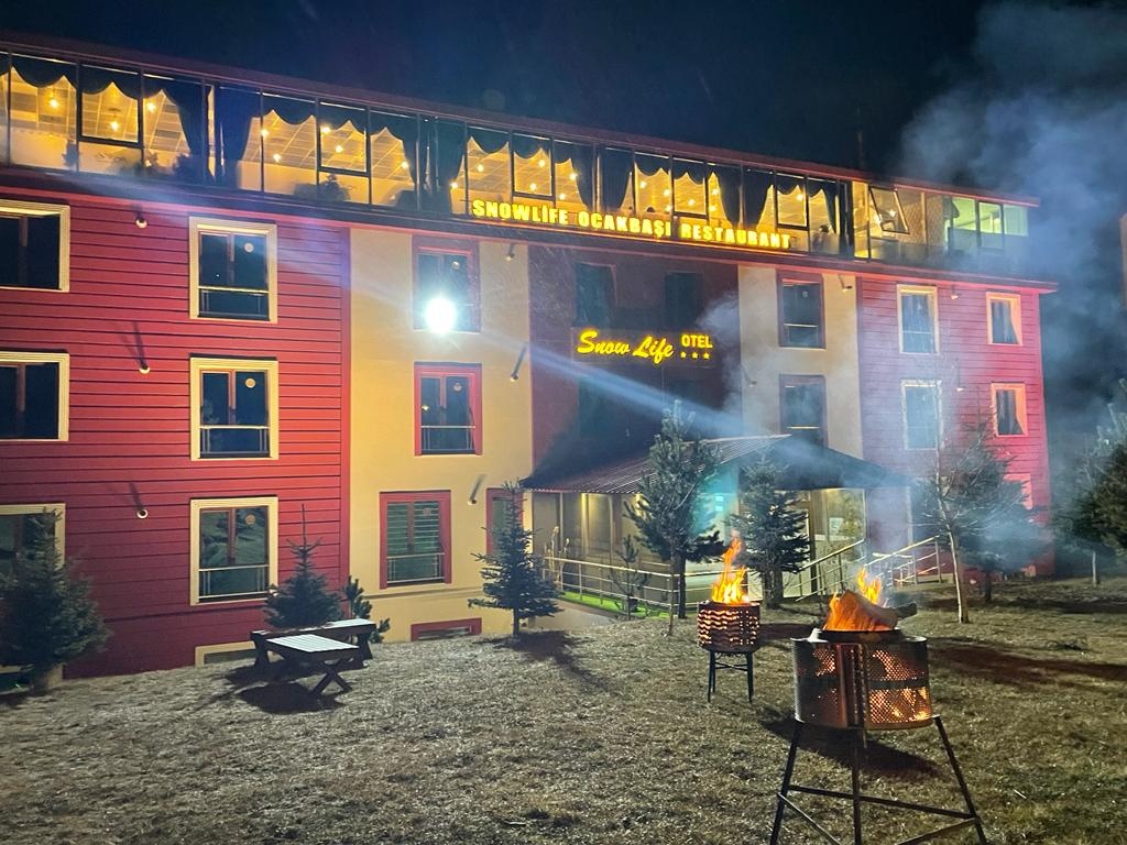 Snow Life Otel