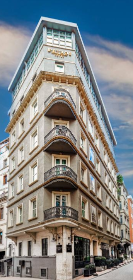 Petros Hotel
