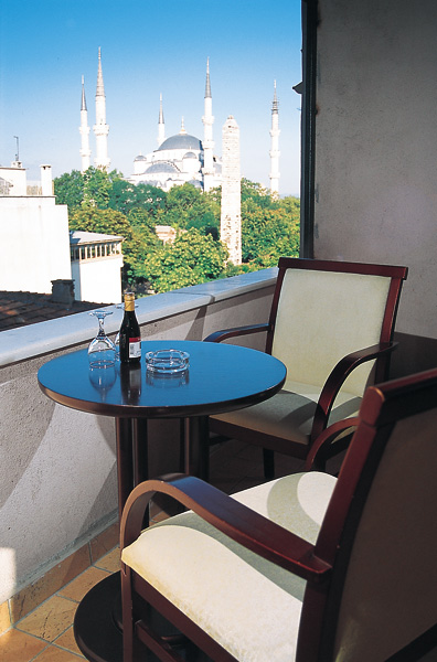 Fehmi Bey Hotel