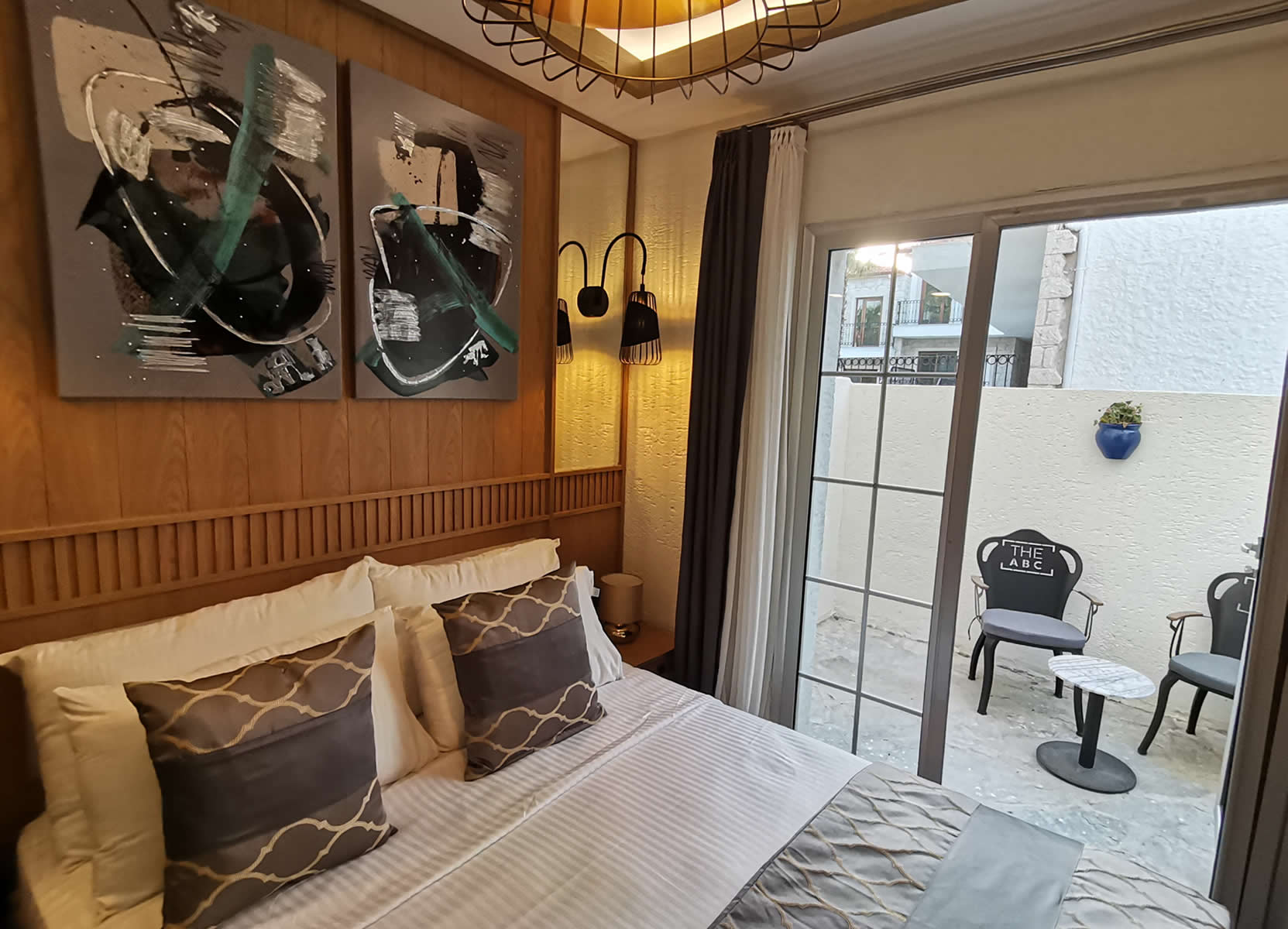 Terrace Room (Terrace)