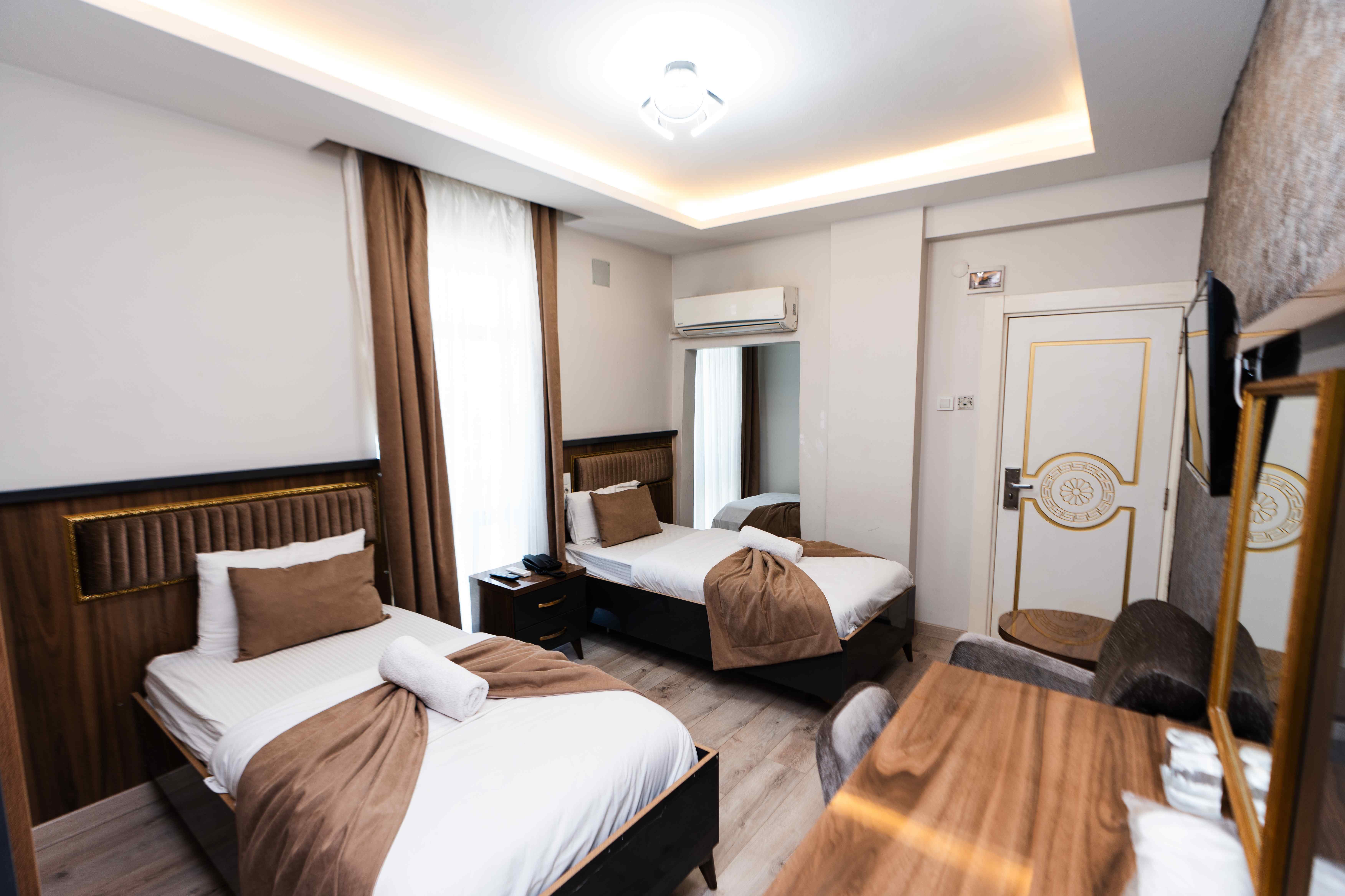 Grand Diamond Hotel · 17