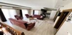 King Studio Apartment with Balcony & River View Görseli
