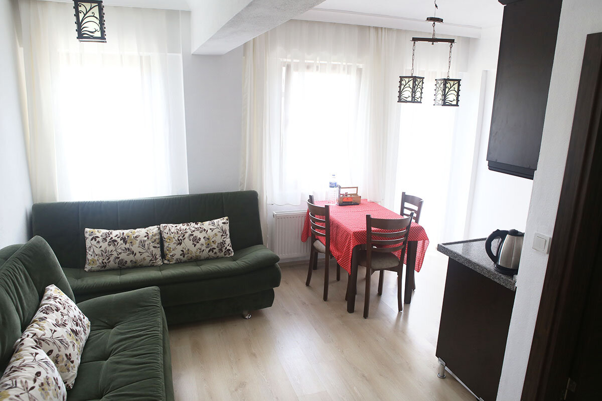 Yeni Bademli Konuk Evi Rezervasyon